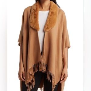 Vince Camuto Tan Poncho with Faux Fur Collar